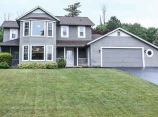 22 Pinewood Knl, Rochester, NY 14624