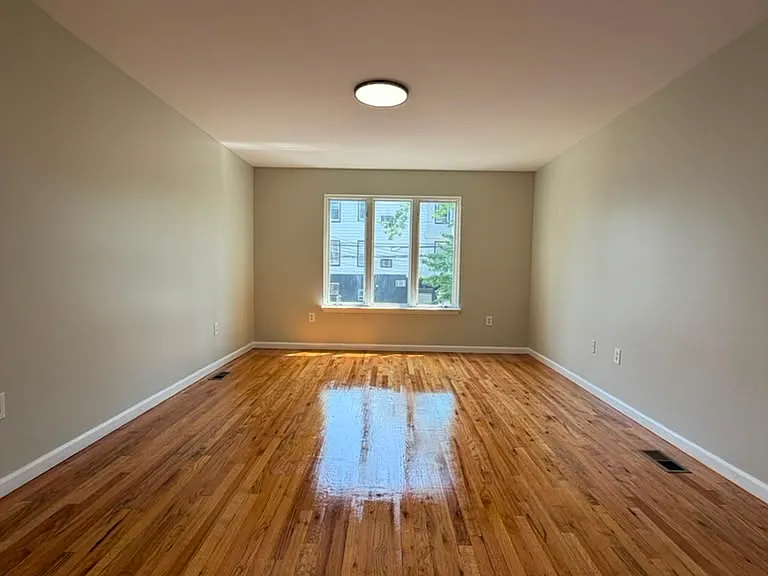 509 S 19th St #4 — Photo 3