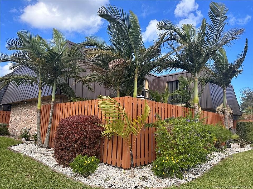 1st image of 6542 SE Windsong Ln