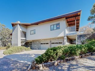 90 Camino Primera Agua, Tijeras, NM 87059