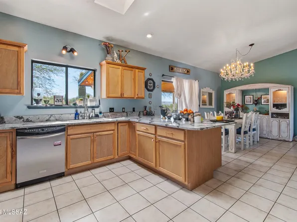4155 W Coyote Ridge Trl, Tucson, AZ 85746