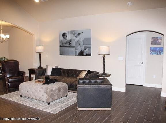 4th image of 33 Nicci Ln