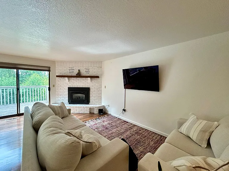 3500 Ridgemont Way #3 — Photo 9