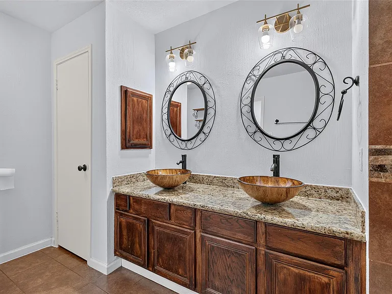 7206 Glen Rosa Dr — Photo 17