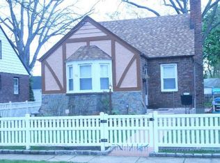 72 Albermarle Ave, Valley Stream, NY 11580