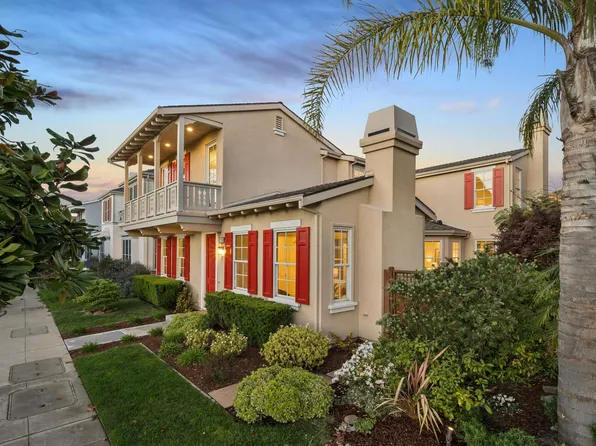 2358 Coral Sea St, Alameda, CA 94501