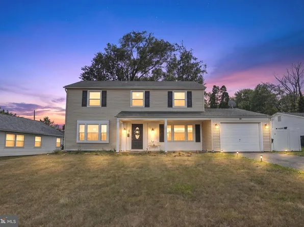 36 Mosshill Ln, Willingboro, NJ 08046