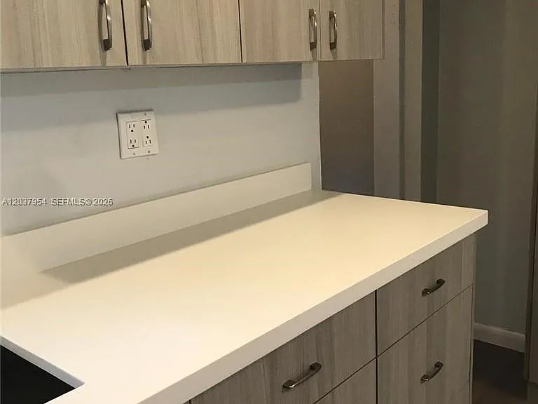 2434 Pierce St — Photo 6