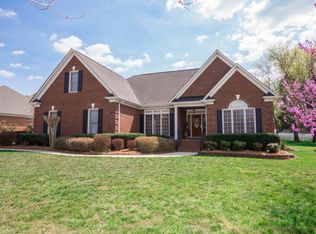 7184 Bovine Ln, Harrisburg, NC 28075