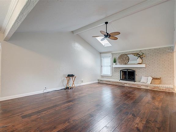 4th image of 5408 Pineridge Dr