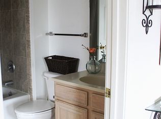 650 Canna Ln, Havelock, NC 28532