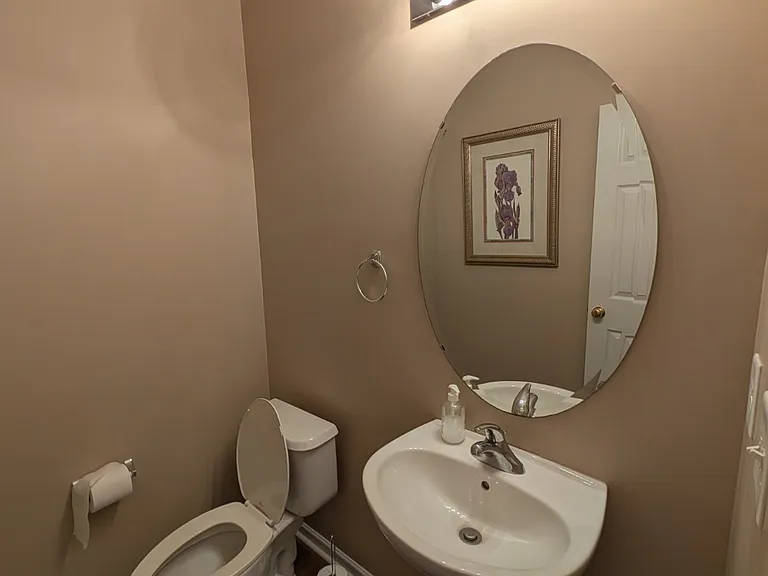 15569 Stronvar House Ln — Photo 14