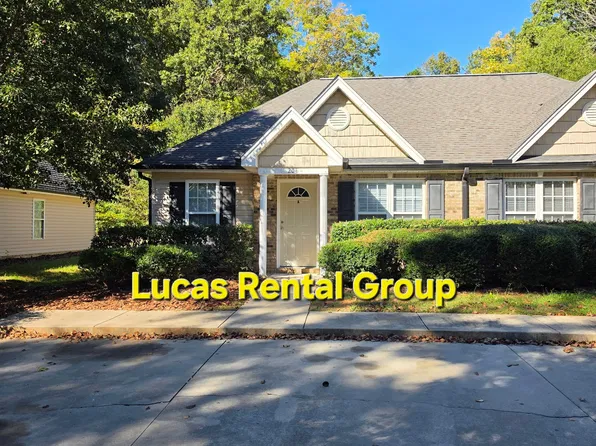 204 Northwood Dr #A, Asheboro, NC 27203
