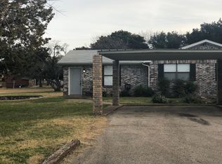 503 W Bluebonnet Dr, Granbury, TX 76048