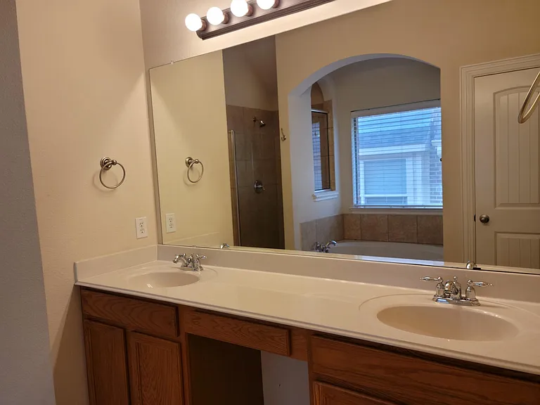 4206 Mustang Ave — Photo 9