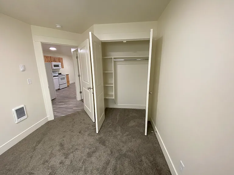 1954 Brock Dr #4 — Photo 6