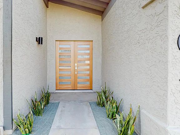 3rd image of 903 Arroyo Vista Dr