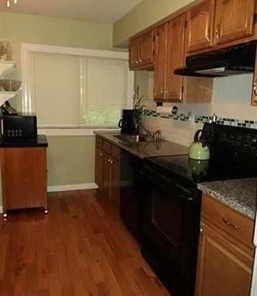 4th image of 18 Sierra Vista Ln