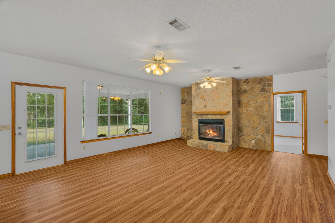 next background image