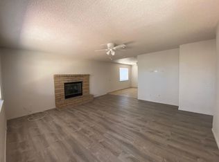 733 Commercial Ave #B, Ridgecrest, CA 93555