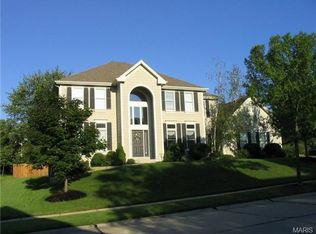 15506 Windsor Ridge Ct, Chesterfield, MO 63017