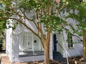 5416 - 5418 Story Street, 5418 Top