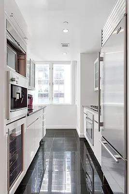 Rented by Compass | media 9