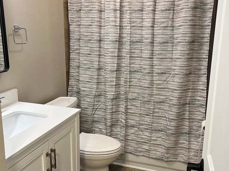 5850 Baytree Dr — Photo 17
