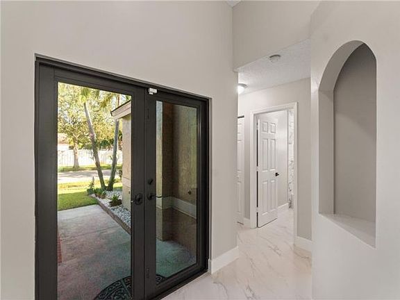 5th image of 14340 NW 11th St
