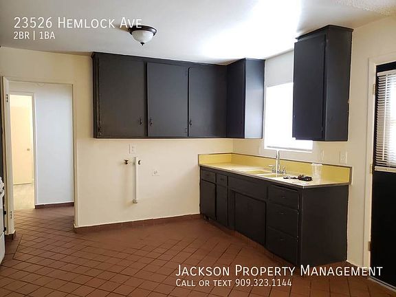 5th image of 23526 Hemlock Ave