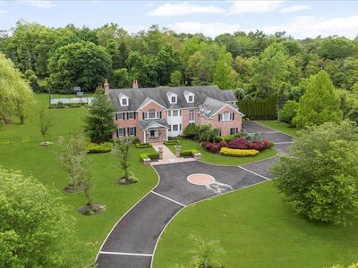 2 Pen Mor Drive, Muttontown, NY, 11732