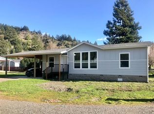 98396 N Bank Chetco River Rd, Brookings, OR 97415