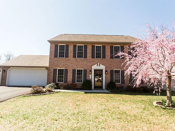 2nd image of 1212 Forest Edge Dr Lot 15
