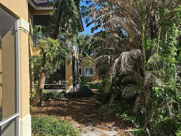 8227 Mulligan Cir #A — Photo 19