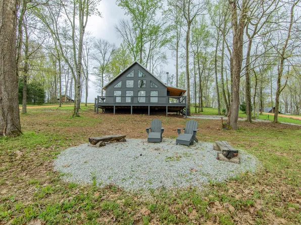 55 Kiki Cv, Clifton, TN 38425