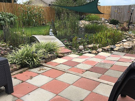 Koi/Goldfish Pond 2,200 gal