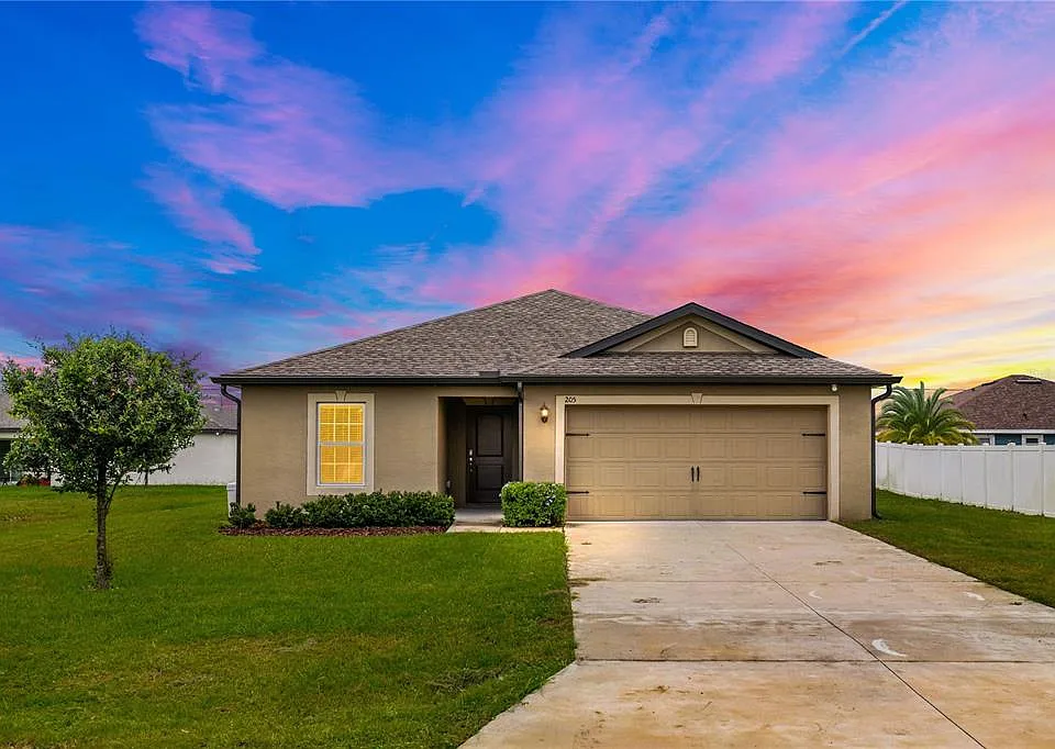 205 Cimarron Dr