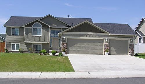 925 N Oasis