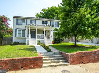 108 E Glebe Rd #B, Alexandria, VA 22305