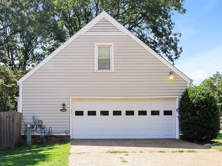7695 Stout Rd — Photo 15
