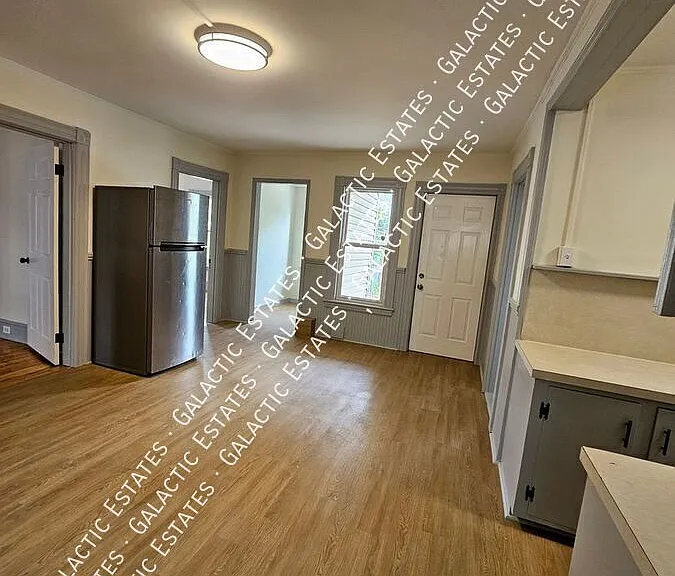668 Harvard St #1 — Photo 12