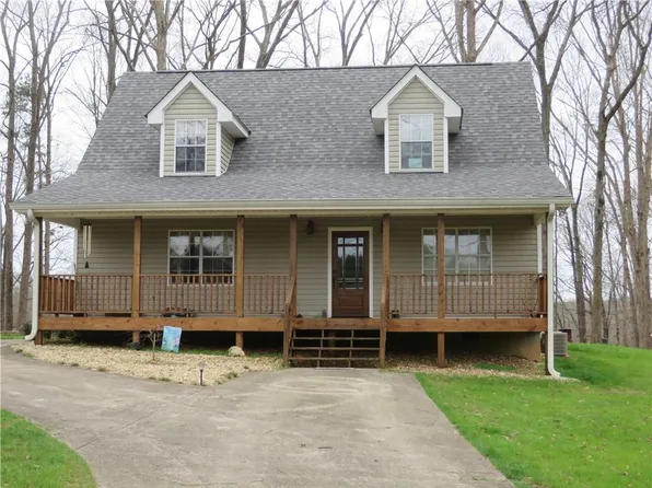 301 Caldwell Rd, Bowdon, GA 30108