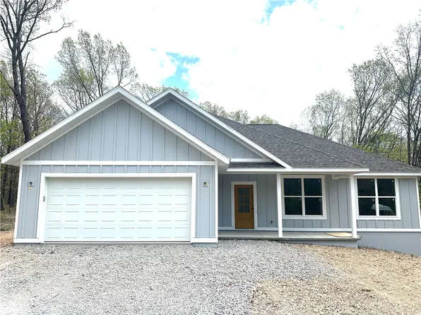 3 Croxton Ln, Bella Vista, AR 72714
