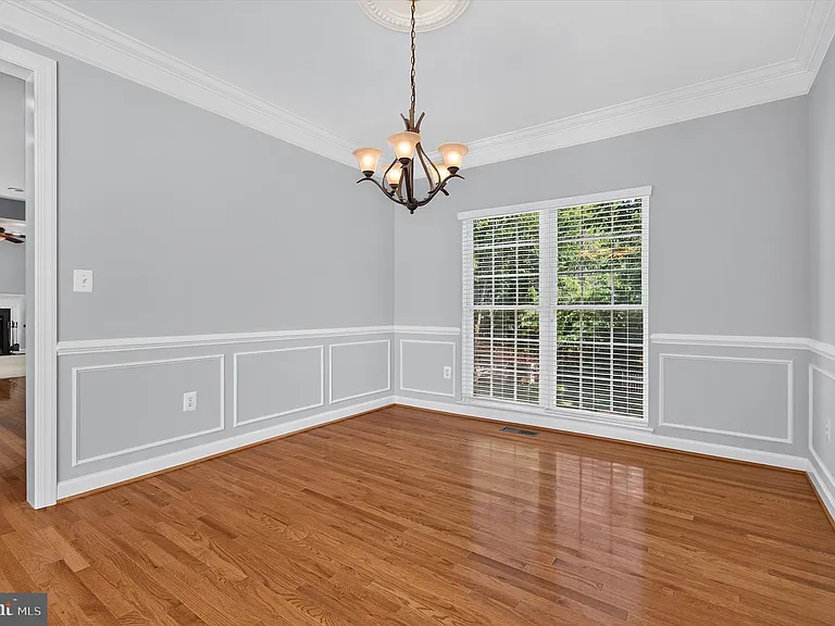 25670 S Village Dr — Photo 11