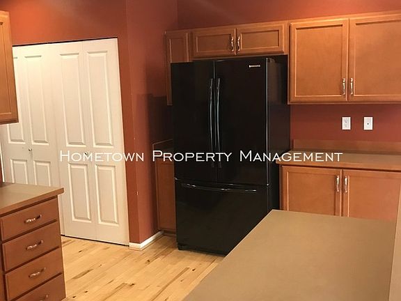 4th image of 1203 Ebbets Dr SW