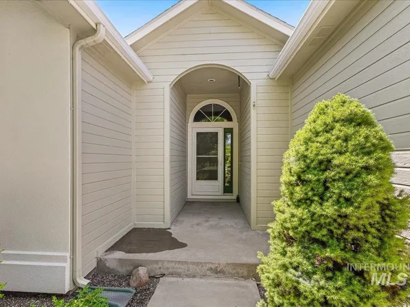 2007 W Blossom Ave, Nampa, ID 83651