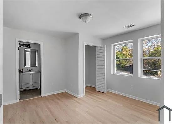 2933 Columbus Rd — Photo 13