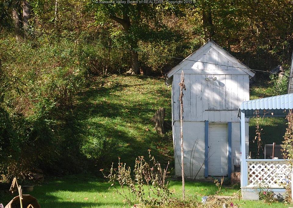 2nd image of 606 Hannan Trace Rd