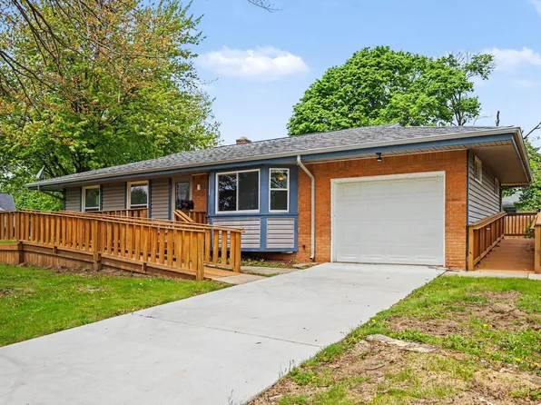 613 Murray Dr, Tecumseh, MI 49286