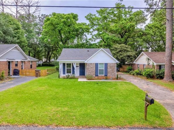 1107 McNeil Ave, Mobile, AL 36609